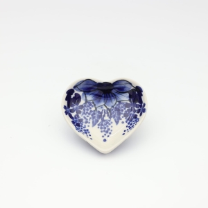 Heart saucer (A7 D118)  